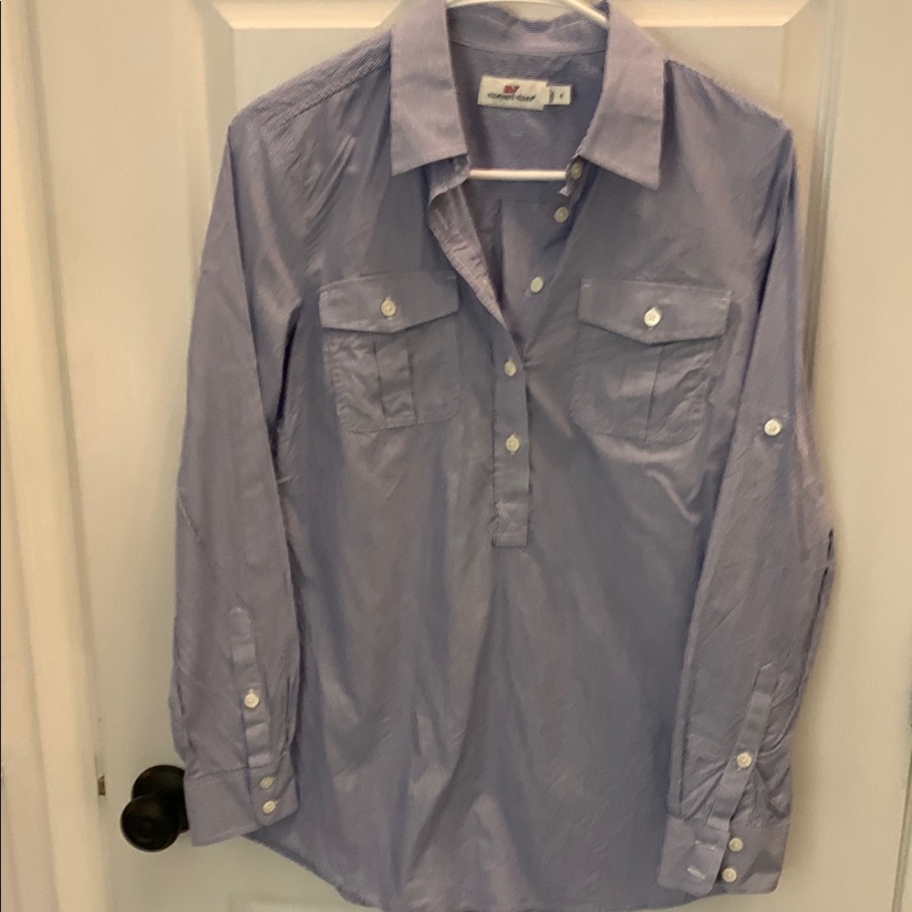 Vineyard vines, size 4